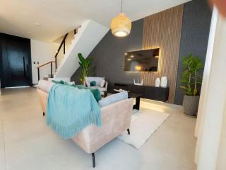 Amazing 3 BR Villa by Vistacana Rentals - 4