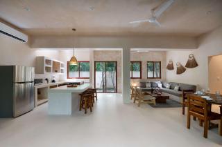 Stylish Ground-Floor 3BR Haven with Luxe Plunge Pool - 9