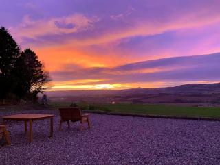 Woodhead Shepherds Hut - Sleeps 2 - Mailer Farm - 3