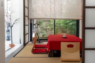 Exceptional Luxury w Leisure Facilities - 8