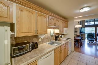 Fish and Whale Watch Otter Rock Gem with Beach Access - 5