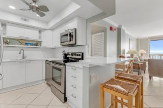 New listing! Direct oceanfront condo with private balcony overlooking the pool and beach - 2