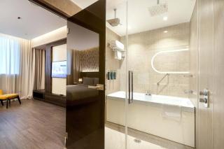 Doubletree By Hilton Pointe-Noire City Centre - 4