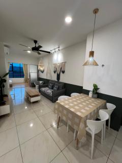 ITCC Manhattan Suites by Cozyqa Stay - 8