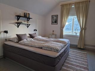 Charming apartment, 3rd floor in Swiss villa - 2