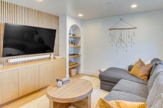 Long-Term Stay in Ventura! Sleek Sanctuary and Yard - 4