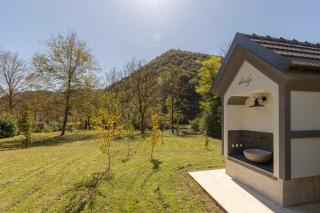 DoLodge Homestead & Camper Parking Kolpa River Canyon - 1