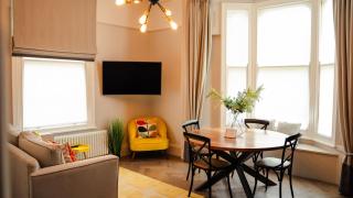 The Garden Room YORK - 6