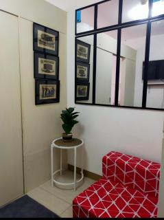 1br Topmost Floor SM Southmall View with Internet and Netflix - 9