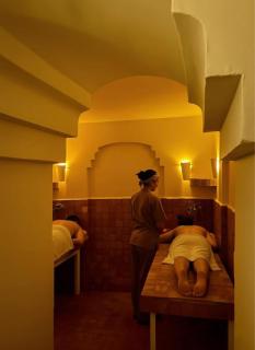 Hotel Al Alba Hammam & Restaurant - 8