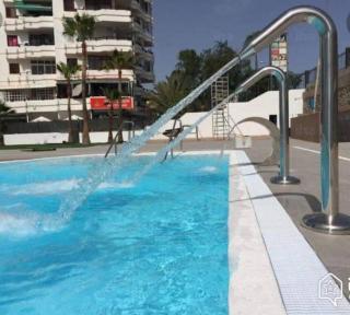 3 Bed - 2 Bath - Large Pool! - 3