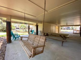 Club Cottage 825 - 1