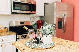 Fall Special! 3 Units | Walk to Beach <1mi | 4plex - 2