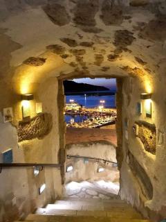 Golden House - 9