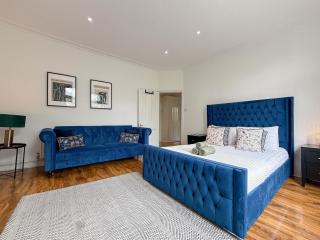 Disc Monthly Rate - 2 Bedroom flat in St John's Wood near Maida Vale, Little Venice & Abbey Road Studios - 5