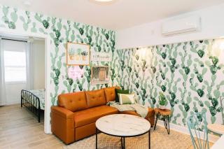 Fall Getaway | 2 Units | Steps to Beach | 4plex - 8