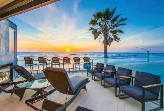 Beachside 2 - 3
