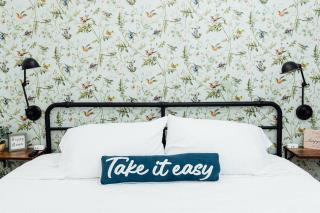 Fall Special! Pet friendly. Near Bayshore| 3bd/2ba - 9