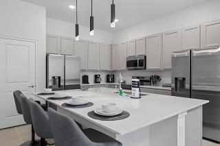 Luxury 6BR near Universal, Pool, Spa & Game Room - 7