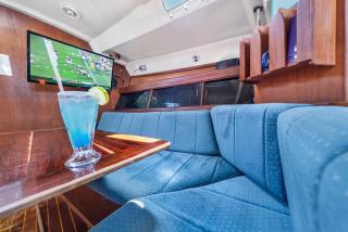 Stay for one night! Live on board experience - 6