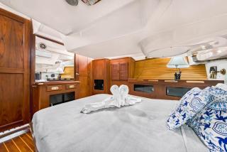 Stay for one night! Live on board experience - 3
