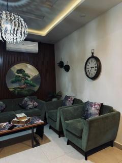 Emerald Arc Stylish & Serene 1BHK Apartment - 3