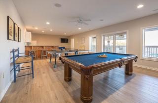 C9703 Oceanfront Luxury Retreat in Carova, Private Pool & Hot Tub - Prices Reduced! - 9