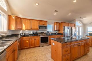 C9703 Oceanfront Luxury Retreat in Carova, Private Pool & Hot Tub - Prices Reduced! - 2