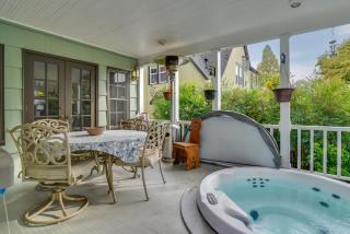 Hot Tub Access Studio 5 Mi to Downtown Portland! - 9