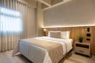 Hotel Tres Altares Sabaneta - 0