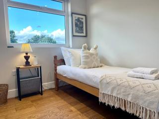 Gorgeous Home In Ealing London - 1