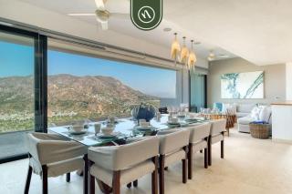 Luxury 4 BR Condo - Amazing Bay View - Pool - 0