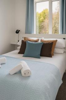 Comfortable 3 bed in Winchester - Parking - 2