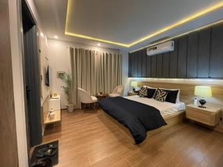 Studio Apartment - 0