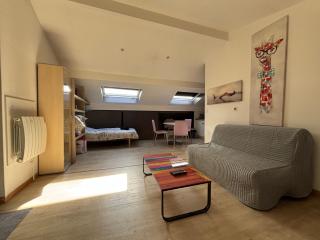 Studio 4 personnes 3 lits Thionville Wifi Parking - 6