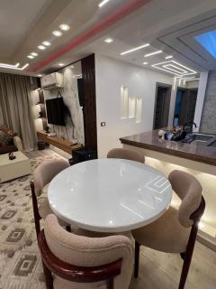 Bright & Modern Apartment in B6 - 5