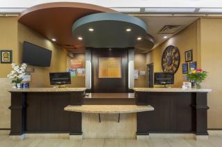 Best Western Plus Sherwood Park - 4