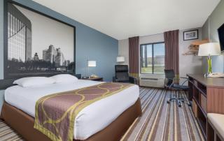 Super 8 by Wyndham Bakersfield South CA - 7