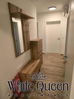 White Quenn Apartments - 6