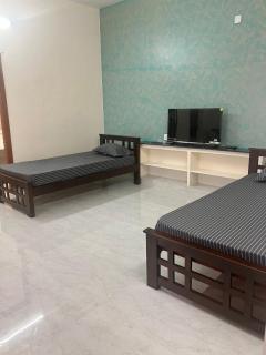 V Grand Homestay - 5