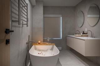 Luxury 4BR 3BA Penthouse with Private Terrace - 3