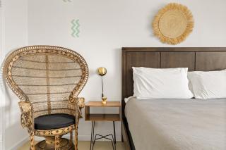 3Br 2Bth, 10 min to JTNP, ZENGrdn, Hot Tub, EV Chr - 4