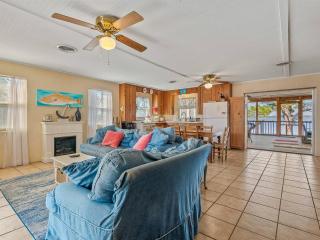 Bill's Bay Breeze - 3