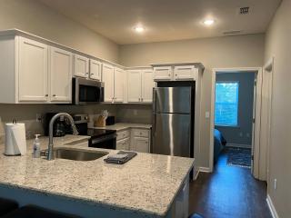 Stylish And New! Casa Del Carmel- With Pool! - 8