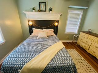 Midtown Cottage Close to FSUDowntown - 4