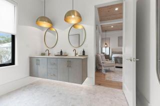 Coastal Charm - 6