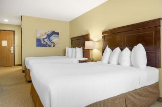 Best Western Plus Grand-Sault Hotel & Suites - 2