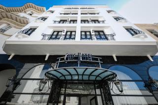 Chic Hotel - 3