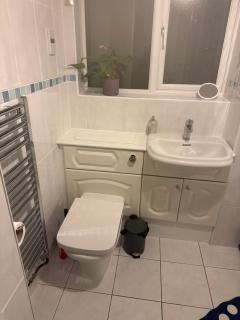 Double bedroom - 1
