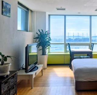 Cozy - Experience Home like Comfort Studio - 0
